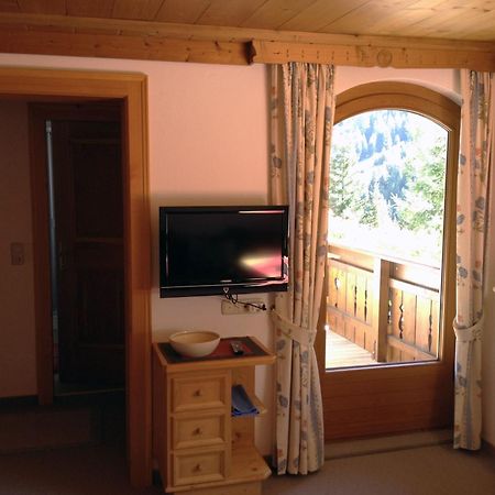 Hotel Haus Vasul à Sankt Anton am Arlberg Chambre photo