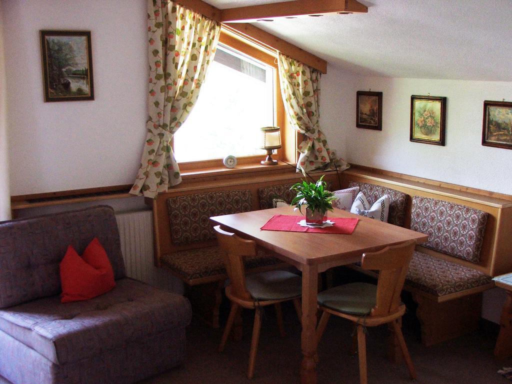 Hotel Haus Vasul à Sankt Anton am Arlberg Chambre photo